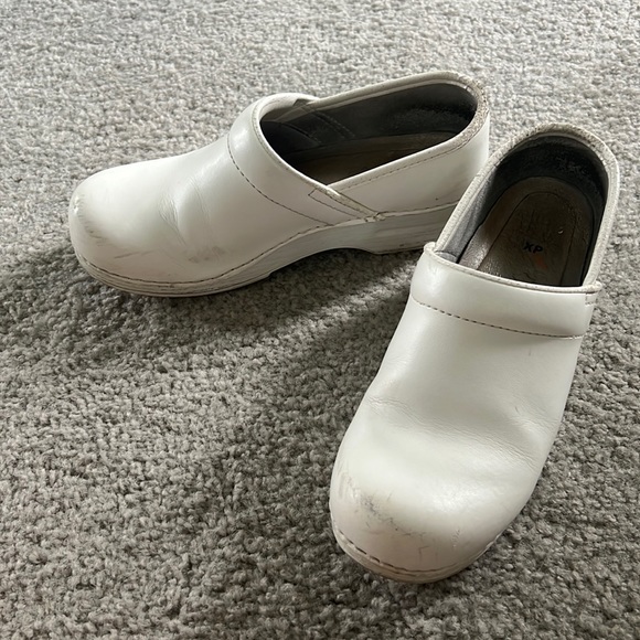 White XP Danskos. Lightly used. - Picture 1 of 3